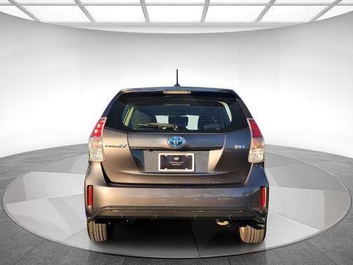 2015 Toyota Prius v Three