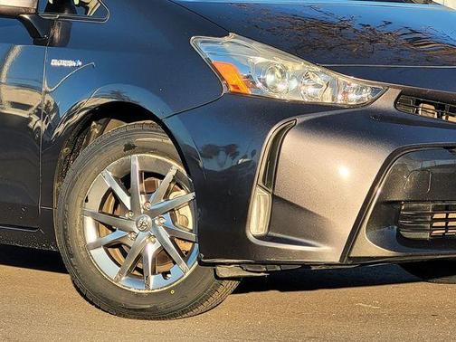 2015 Toyota Prius v Three