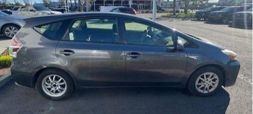 2015 Toyota Prius v Three