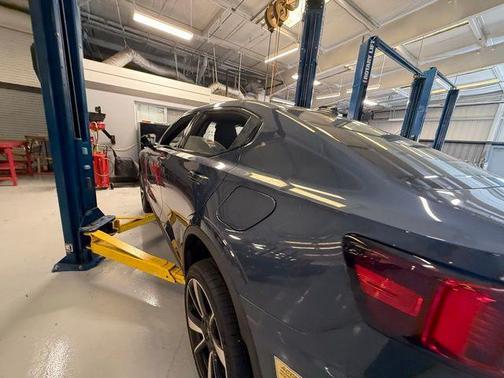 2022 Polestar 2 Long Range Dual Motor