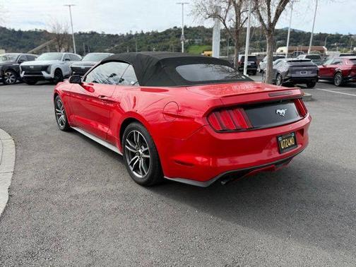 2017 Ford Mustang EcoBoost Premium