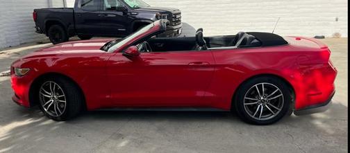 2017 Ford Mustang EcoBoost Premium