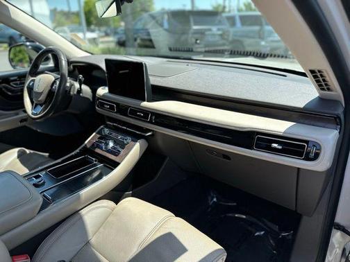 2020 Lincoln Aviator Reserve AWD