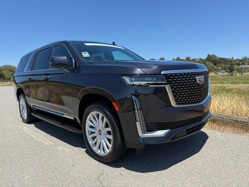 2024 Cadillac Escalade ESV Luxury