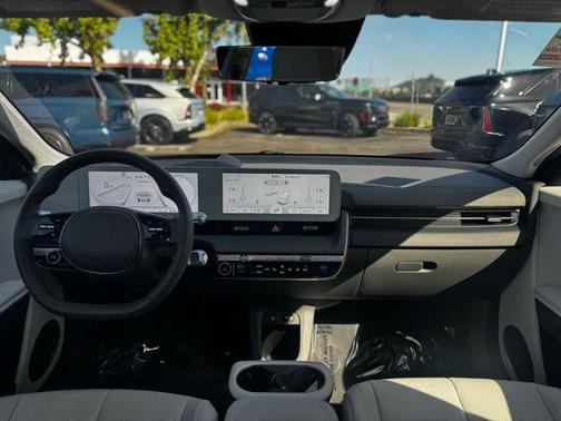 2024 Hyundai IONIQ 5 Limited