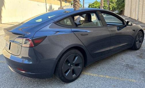 2023 Tesla Model 3 Base