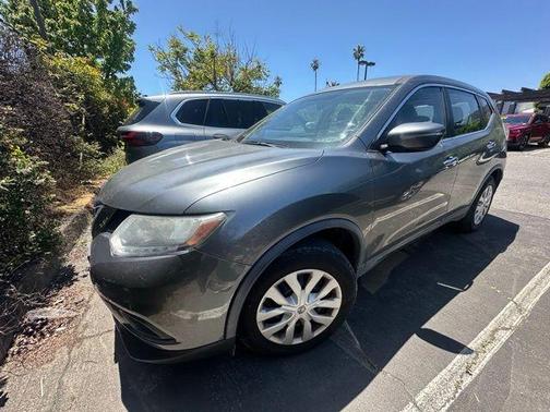2015 Nissan Rogue S
