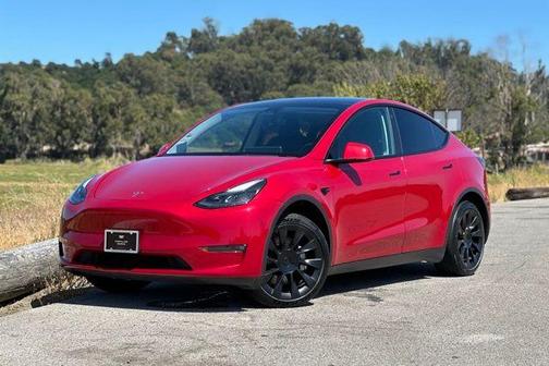 2023 Tesla Model Y Long Range