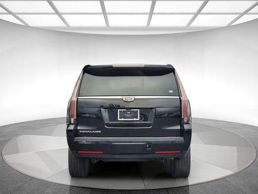 2020 Cadillac Escalade Platinum