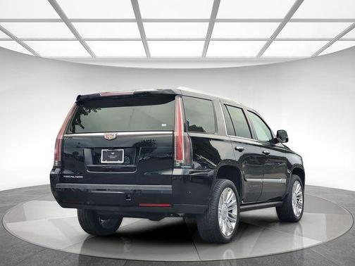 2020 Cadillac Escalade Platinum