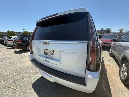 2018 Cadillac Escalade ESV Premium Luxury