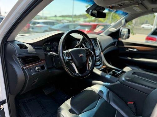 2018 Cadillac Escalade ESV Premium Luxury