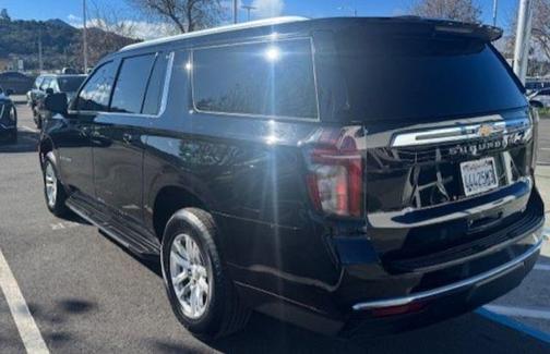 2021 Chevrolet Suburban LT