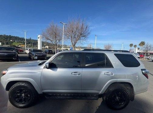 2022 Toyota 4Runner TRD Off Road Premium