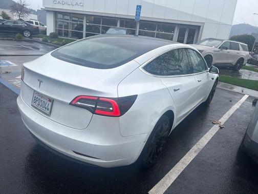 2020 Tesla Model 3 Standard Range Plus