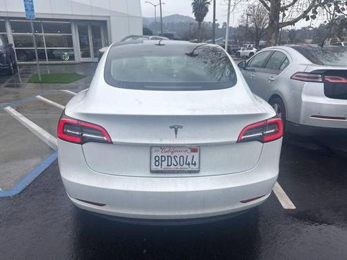 2020 Tesla Model 3 Standard Range Plus