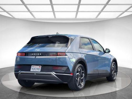 Blue 2023 Hyundai IONIQ 5 SE