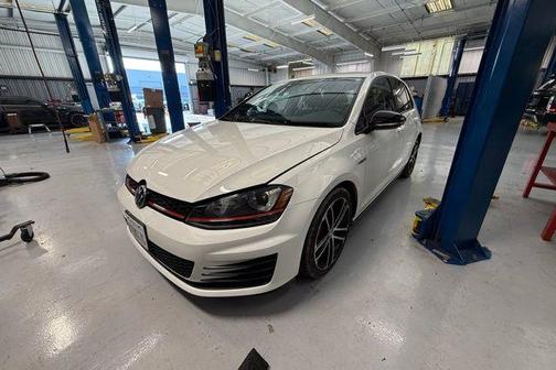 2017 Volkswagen Golf GTI Sport 4-Door