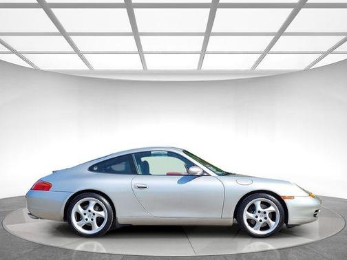 1999 Porsche 911 Carrera