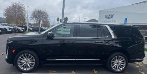 2023 Cadillac Escalade ESV Premium Luxury