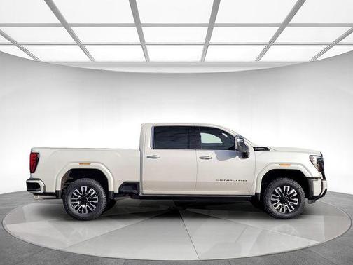 2024 GMC Sierra 2500 Denali Ultimate