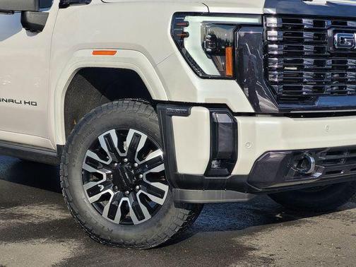 2024 GMC Sierra 2500 Denali Ultimate