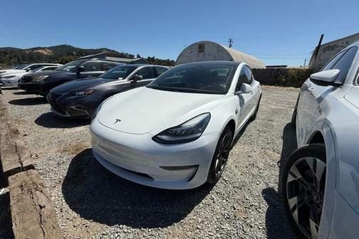 2020 Tesla Model 3 Standard Range Plus