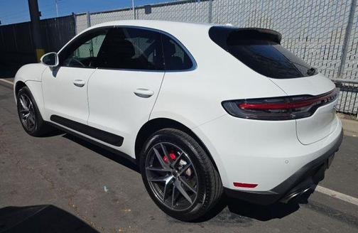 2024 Porsche Macan S