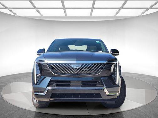 Deep 2025 Cadillac Escalade IQ Luxury 2