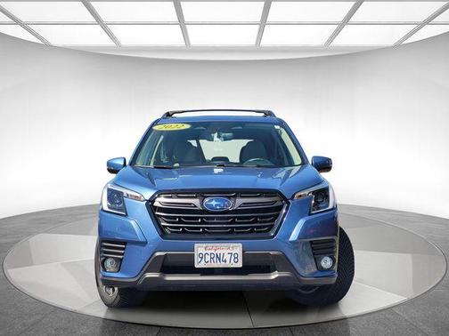 Horizon Blue Pearl 2022 Subaru Forester Limited