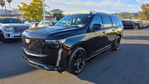 2023 Cadillac Escalade ESV Sport Platinum