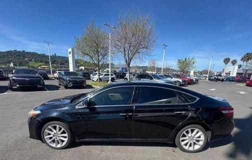 Black 2013 Toyota Avalon XLE