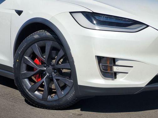 2020 Tesla Model X Long Range