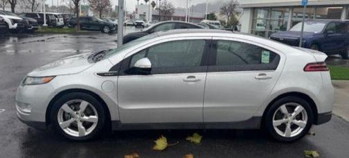 2012 Chevrolet Volt Base