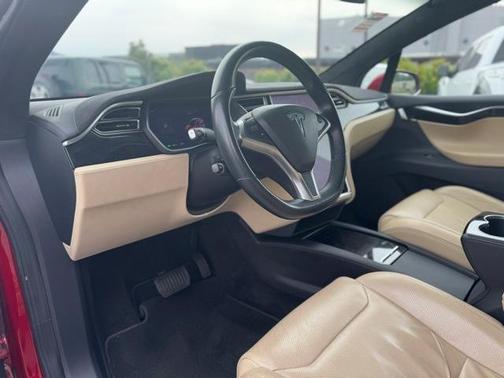 2016 Tesla Model X 75D