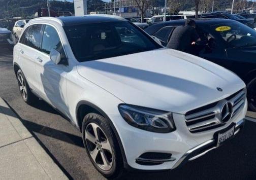 2018 Mercedes-Benz GLC 300 Base 4MATIC