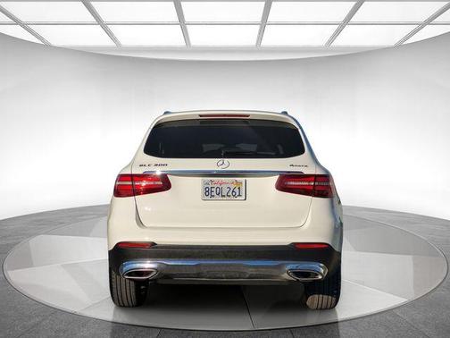 2018 Mercedes-Benz GLC 300 Base 4MATIC