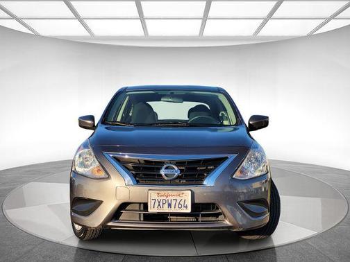 2017 Nissan Versa 1.6 S+