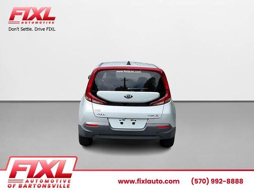 Sparkling Silver 2021 Kia Soul S