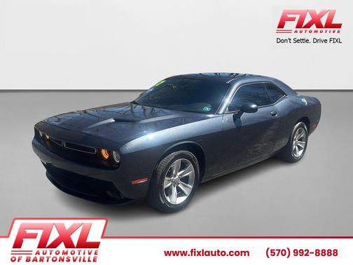 2017 Dodge Challenger SXT