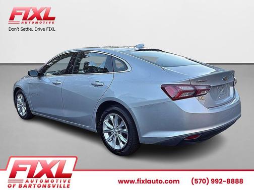 SILVER ICE 2022 Chevrolet Malibu FWD LT