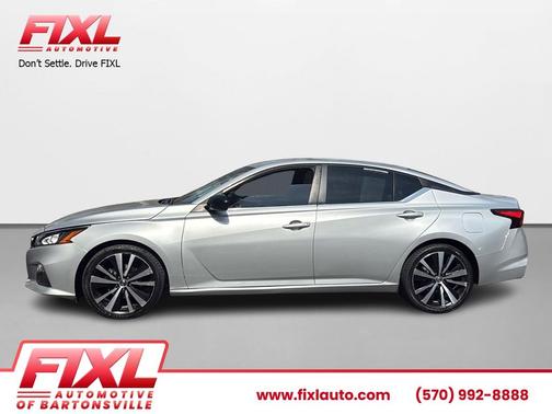 Brilliant Silver Metallic 2021 Nissan Altima SR FWD