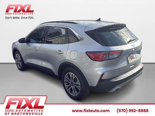 INGOT SILV 2020 Ford Escape SEL