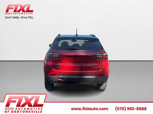 Redline Pearlcoat 2020 Jeep Compass Trailhawk