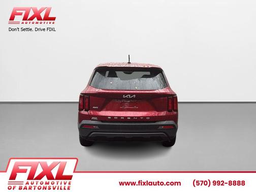 2022 Kia Sorento LX