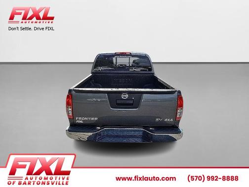 Gun Metallic 2018 Nissan Frontier SV