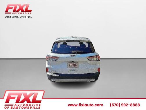 Oxford White 2022 Ford Escape S