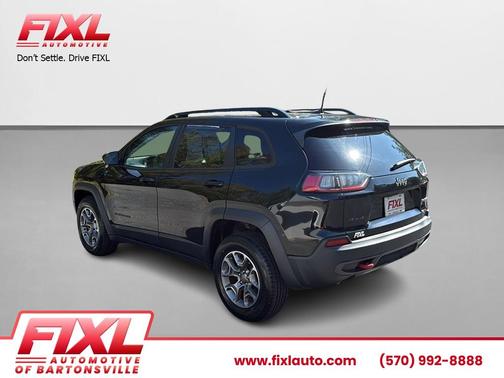 2022 Jeep Cherokee Trailhawk