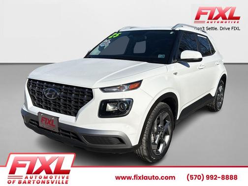 2025 Hyundai VENUE SEL