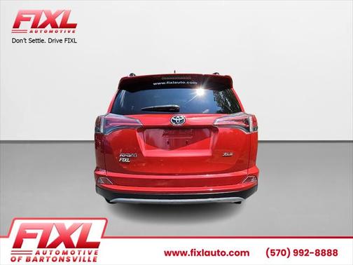 2017 Toyota RAV4 XLE